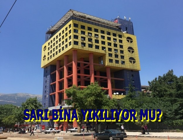 Sarı Bina Yıkılsın Mı?